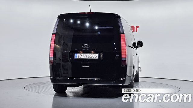 Hyundai Staria 2022 thumb 4