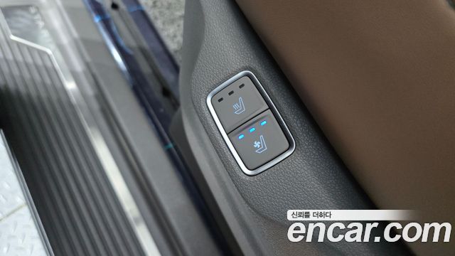 Hyundai Staria 2022 thumb 12