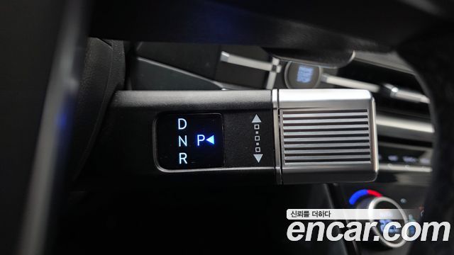 Hyundai Santa Fe 2023 thumb 10