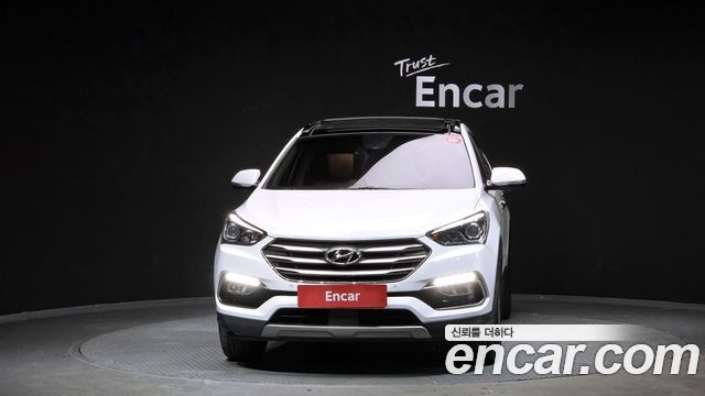 Hyundai Santa Fe 2017 thumb 4