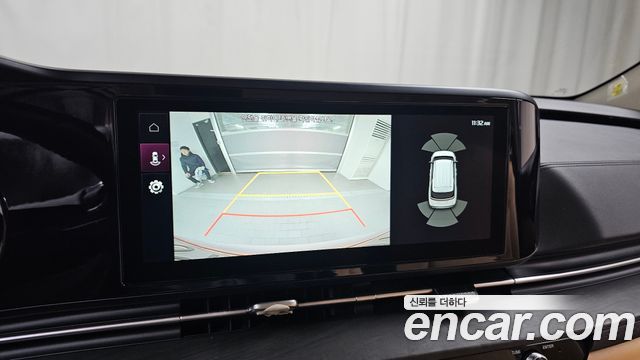 Kia Carnival 2021 thumb 12