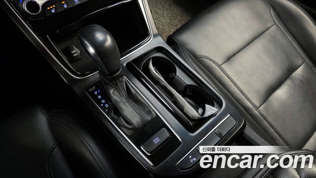 Hyundai Grandeur 2016 thumb 10