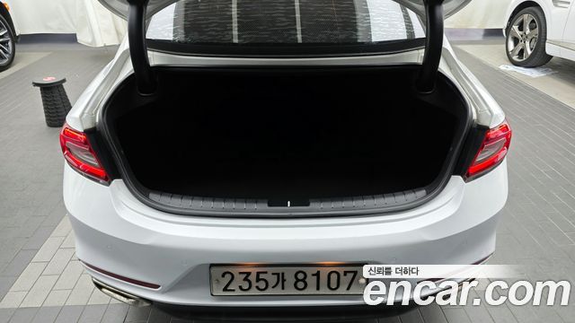 Hyundai Grandeur 2016 thumb 12