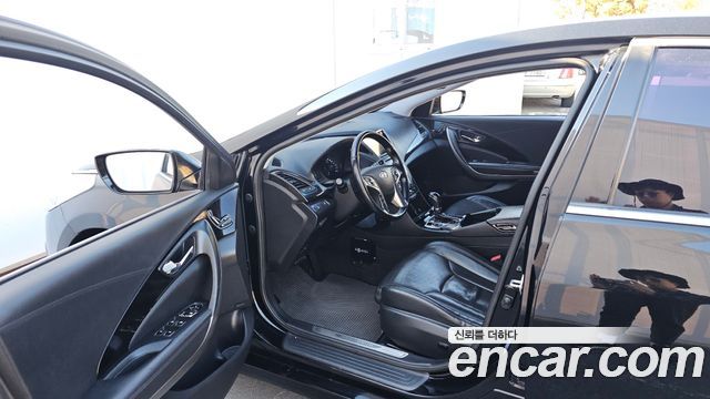 Hyundai Grandeur 2011 thumb 10