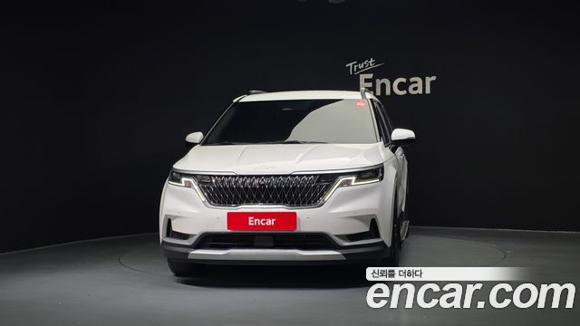 Kia Carnival 2022 thumb 4