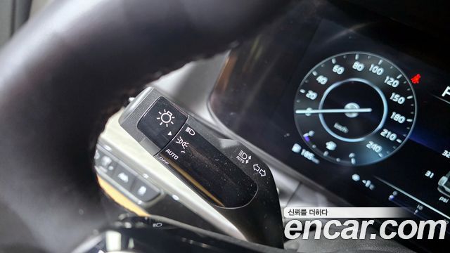 Kia Carnival 2022 thumb 12
