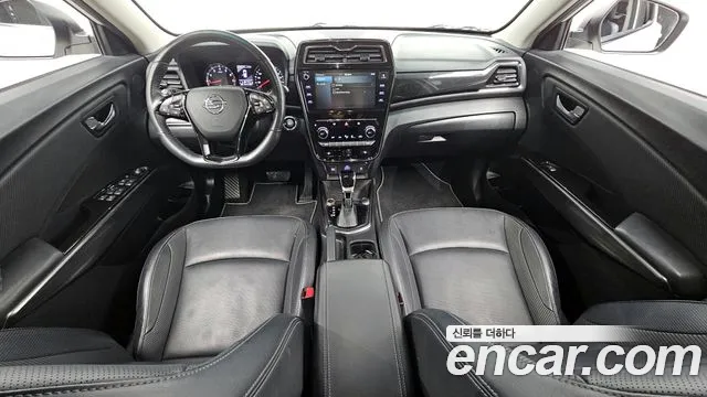 SsangYong Tivoli 2022 thumb 7