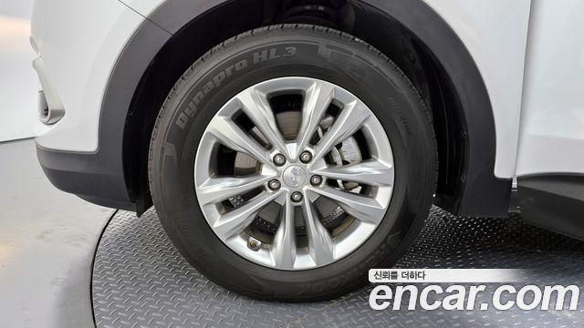 Hyundai Santa Fe 2017 thumb 6