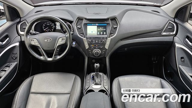 Hyundai Santa Fe 2017 thumb 8