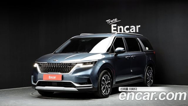 Kia Carnival 2020 thumb 2