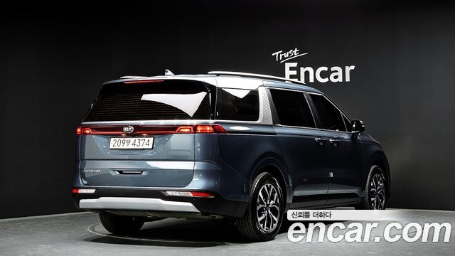 Kia Carnival 2020 thumb 3