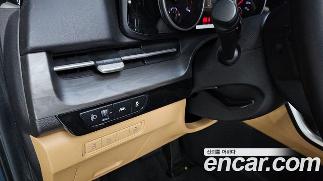 Kia Carnival 2020 thumb 12