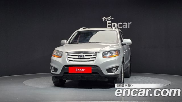 Hyundai Santa Fe 2011 thumb 4