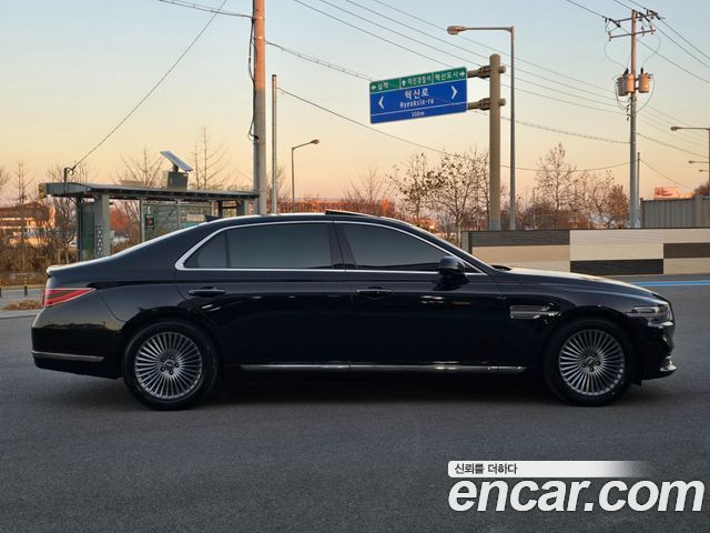 Genesis G90 2019 thumb 4