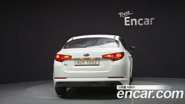 Kia K5 2011 thumb 5