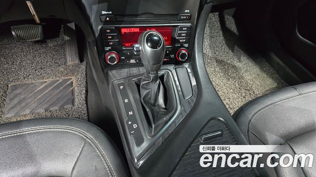 Kia K5 2011 thumb 9