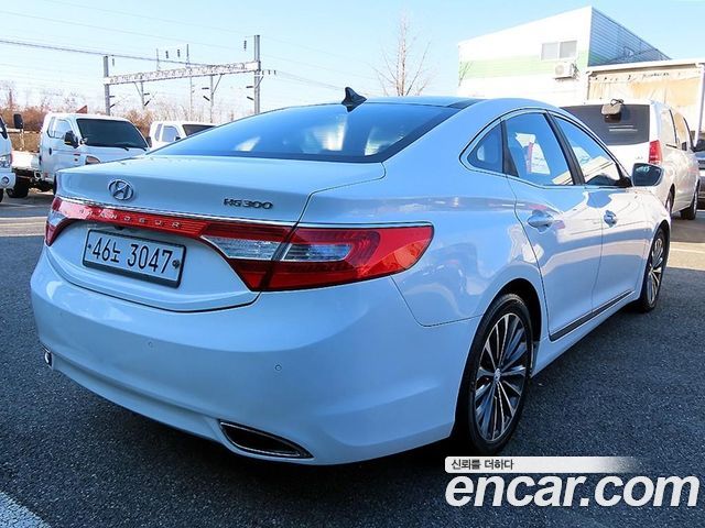 Hyundai Grandeur 2014 thumb 4