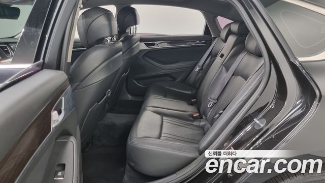 Genesis G80 2019 thumb 12