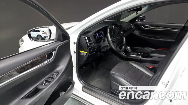 Hyundai Grandeur 2017 thumb 10
