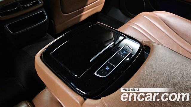 Genesis G80 2020 thumb 12