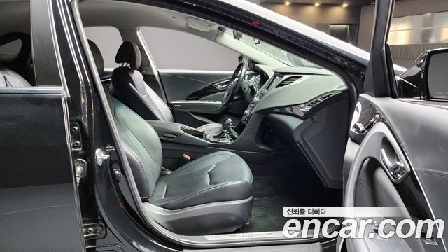 Hyundai Grandeur 2012 thumb 10