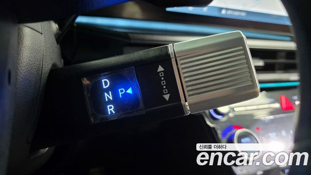 Hyundai Santa Fe 2023 thumb 10