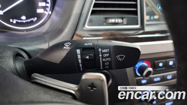 Hyundai Genesis 2016 thumb 12