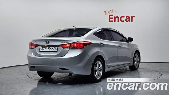 Hyundai Avante 2012 thumb 3