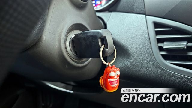 Hyundai Avante 2012 thumb 10