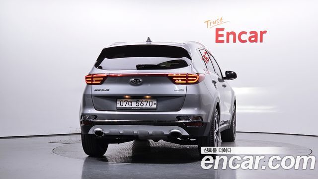 Kia Sportage 2018 thumb 5