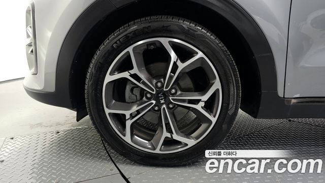 Kia Sportage 2018 thumb 6