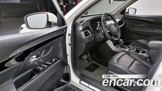 SsangYong Korando 2021 thumb 10