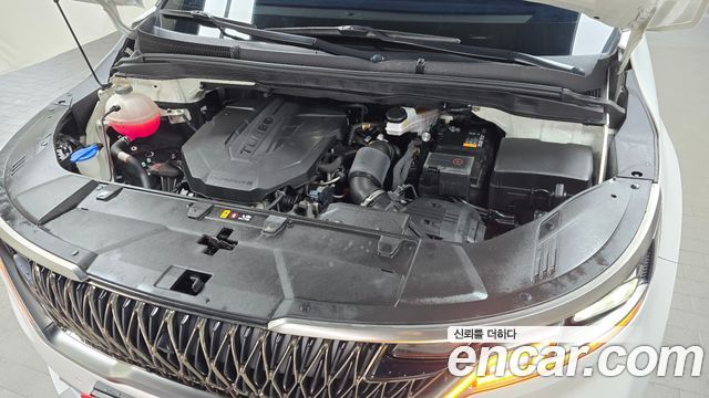 Kia Carnival 2021 thumb 6