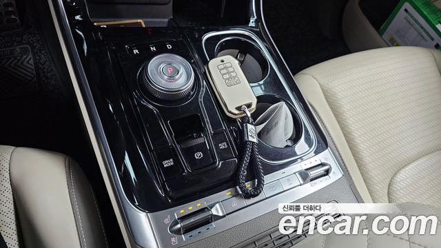 Kia Carnival 2021 thumb 9