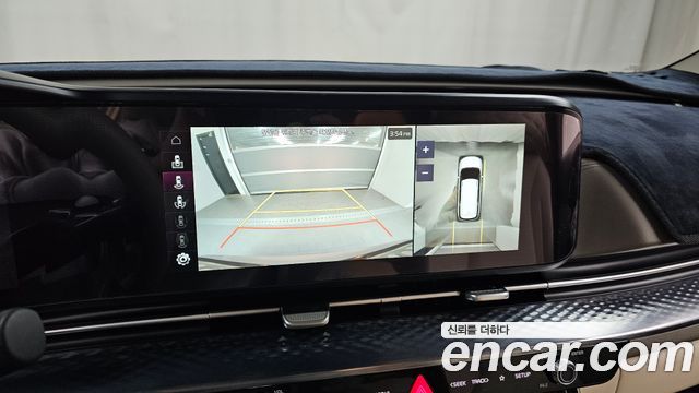 Kia Carnival 2021 thumb 11