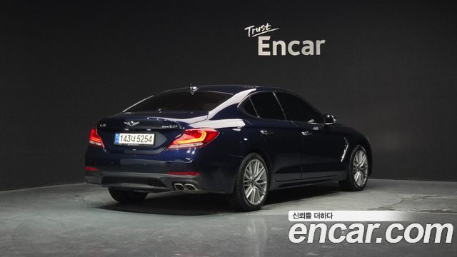 Genesis G70 2019 thumb 3