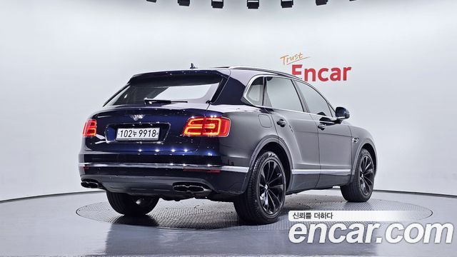 Bentley Bentayga 2020 thumb 3
