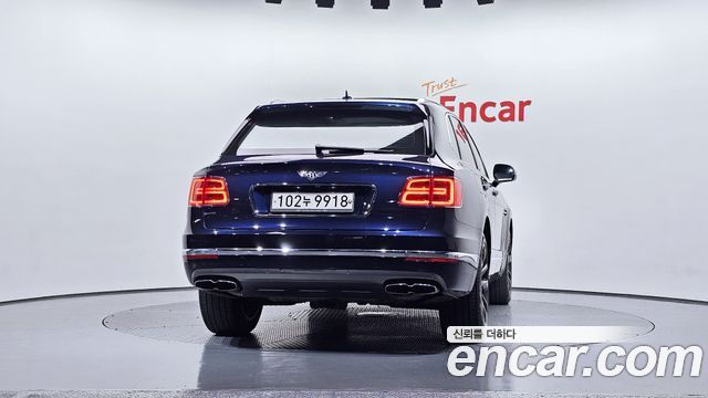 Bentley Bentayga 2020 thumb 5