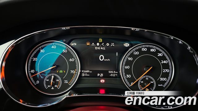 Bentley Bentayga 2020 thumb 8