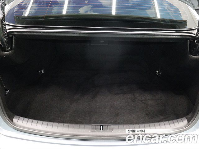 Genesis G80 2016 thumb 5