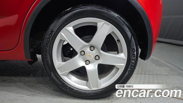 Chevrolet Aveo 2012 thumb 6