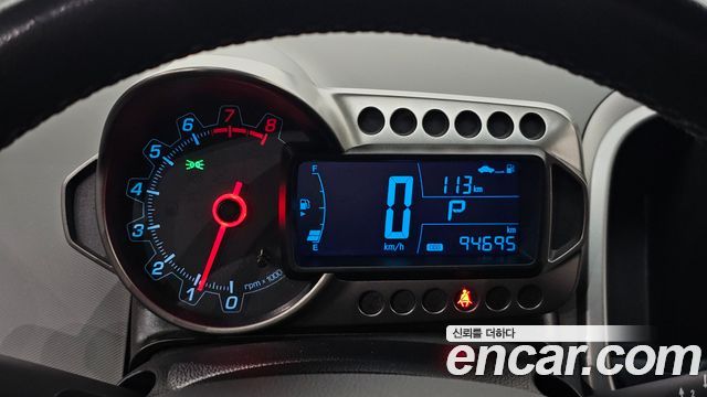 Chevrolet Aveo 2012 thumb 8