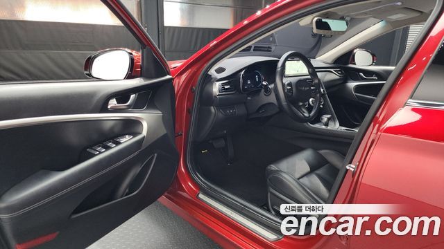 Genesis G70 2022 thumb 10