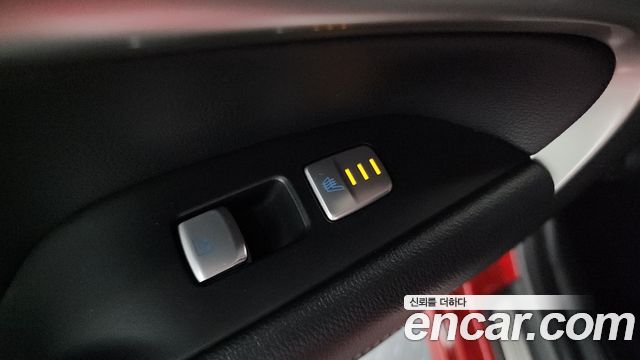 Genesis G70 2022 thumb 12