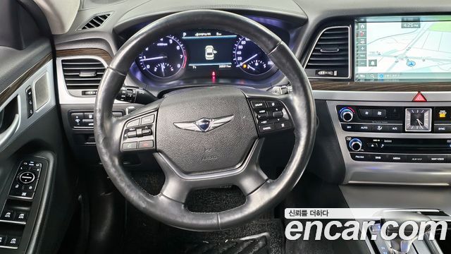 Genesis G80 2017 thumb 12