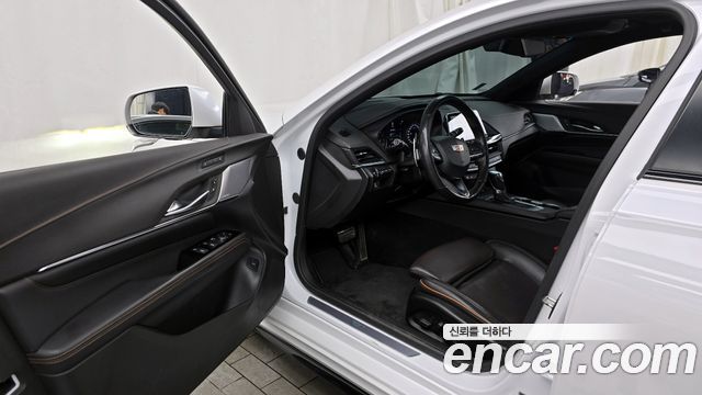 Cadillac CT4 2020 thumb 10