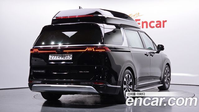 Kia Carnival 2021 thumb 3