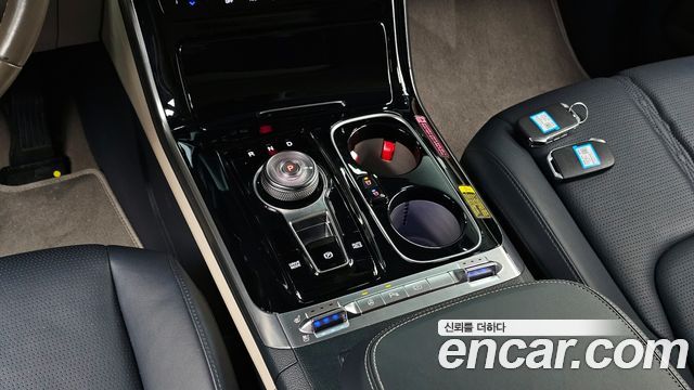Kia Carnival 2021 thumb 9