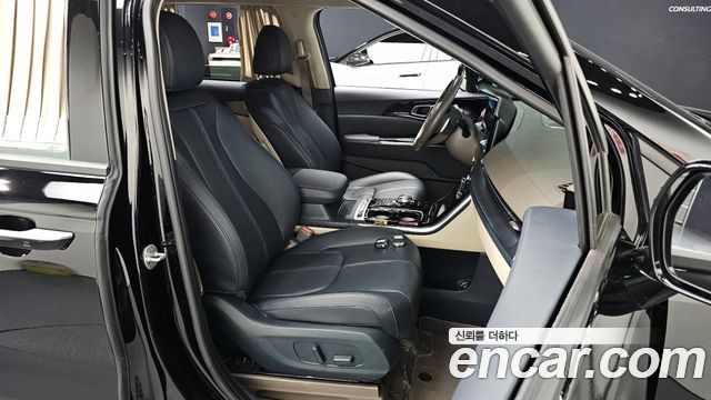 Kia Carnival 2021 thumb 10