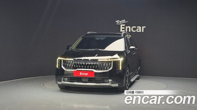 Kia Carnival 2023 thumb 4